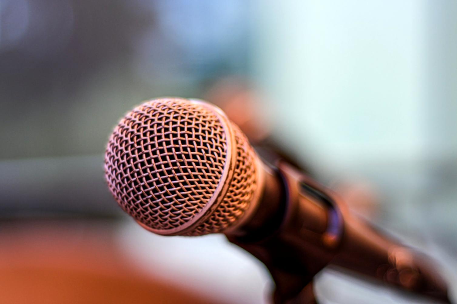 Moderne Ausrüstung für professionelle Videoproduktion